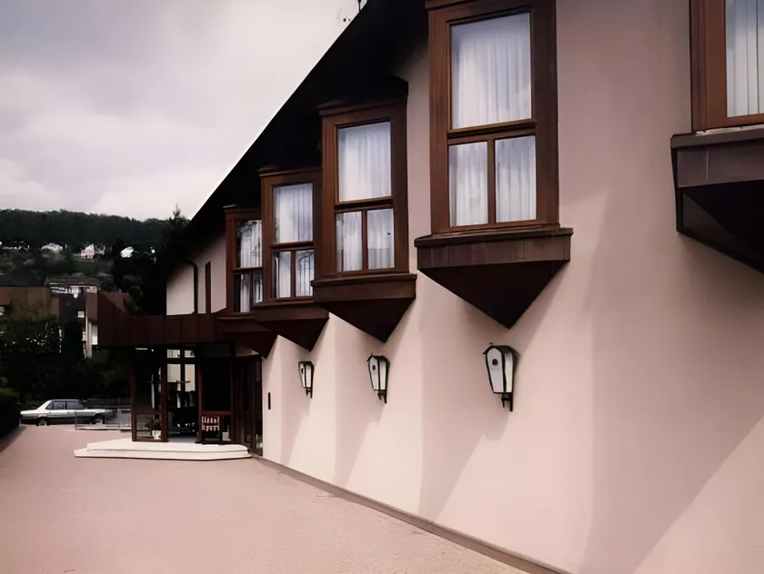 Hotel Apart - Image 1