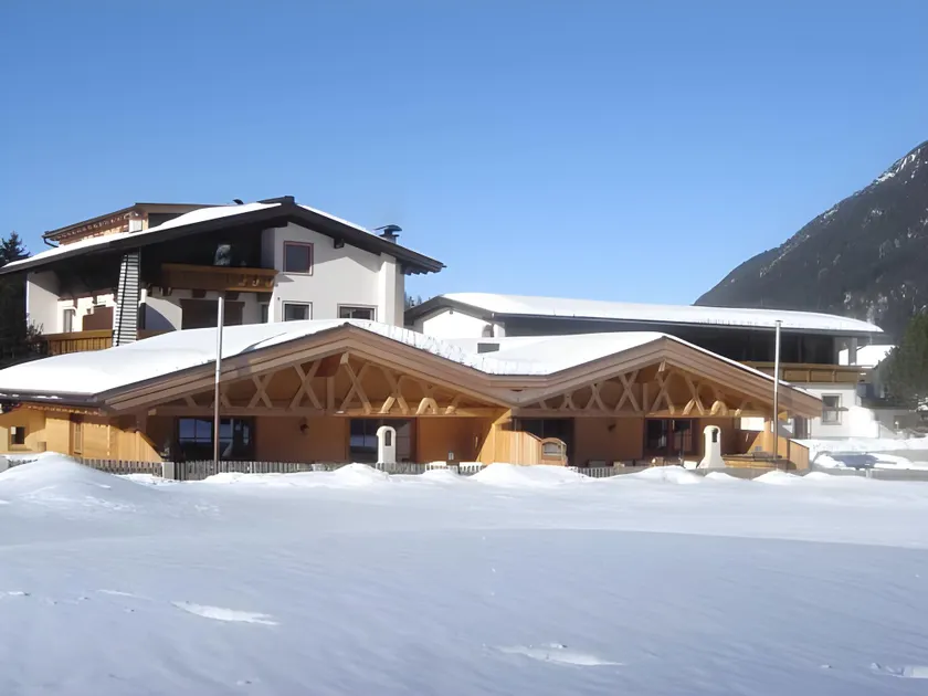 Luxury Chalets Wiesenruh - Image 1