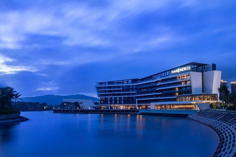 Hotel Indigo Hainan Xiangshui Bay - Image 1