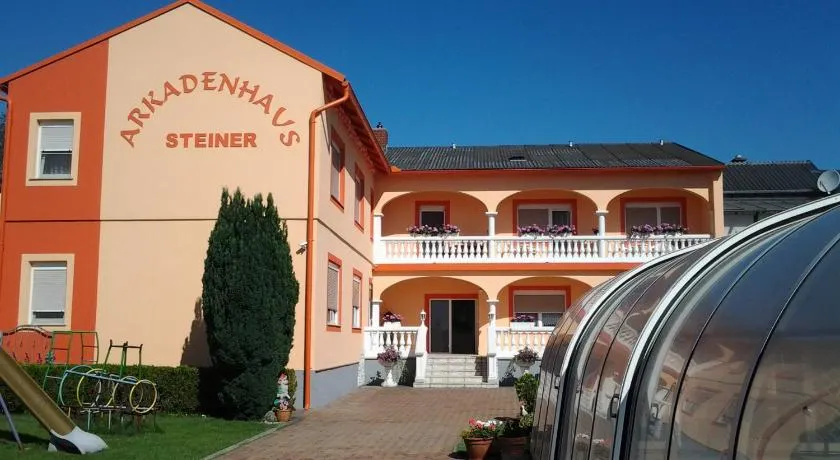 Arkadenhaus Steiner - Image 1