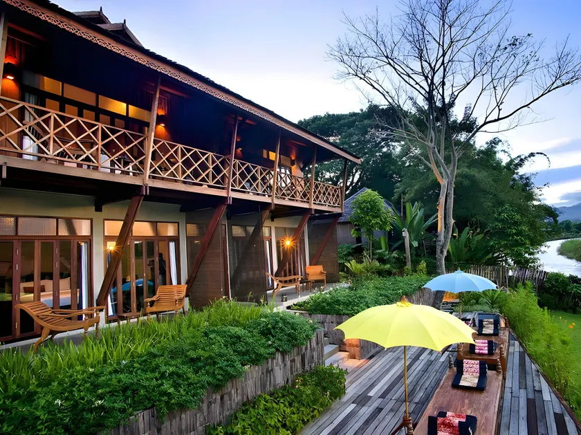 Hotel des Artists Rose of Pai - Image 1