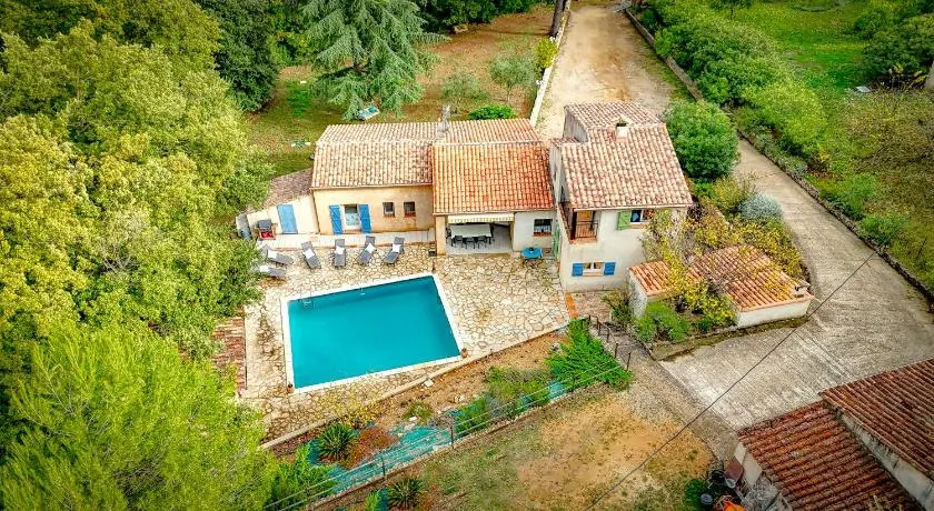 villa Léonfine - Image 1