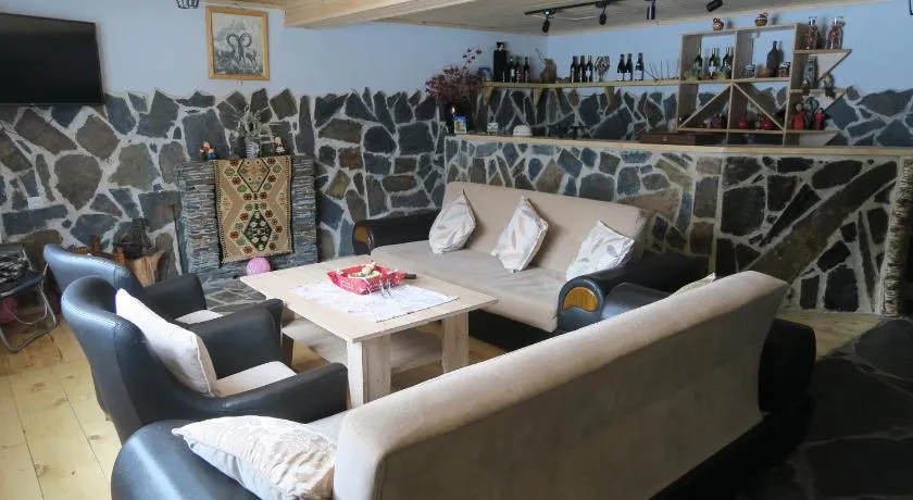 Guest House Lashmina - Image 1