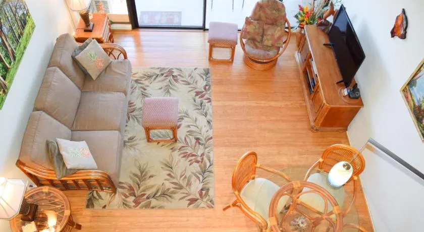 Beautiful remodeled Kihei Condo next to the Beach! - Image 1
