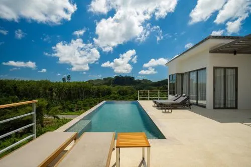 Phang nga Villas Private Pool & Tropical Retreats - Image 1