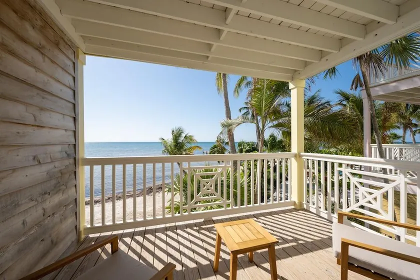 Casa Del Sol Beach Resort - Image 1