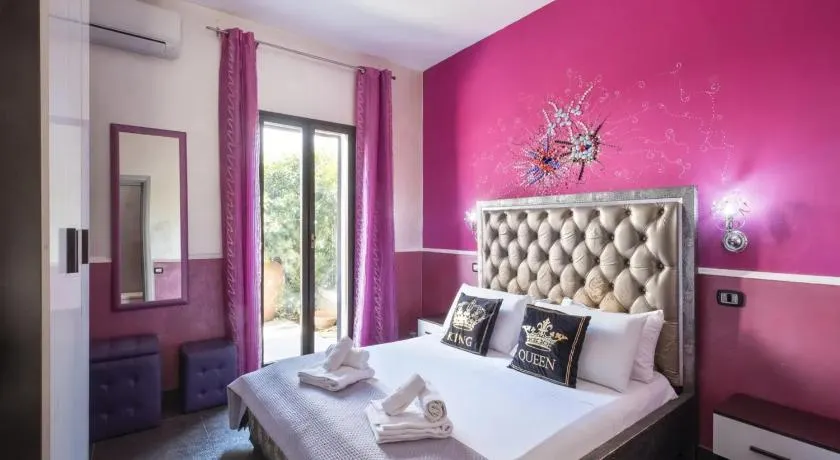 Porto Bloom Suites - Image 1
