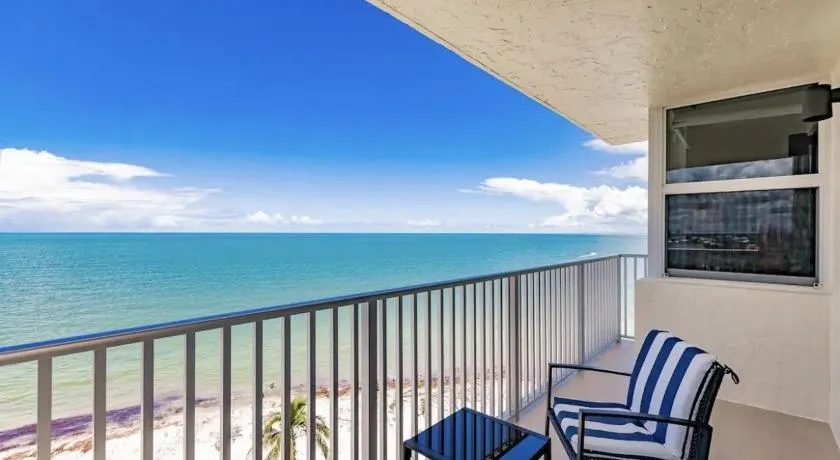 Estero Beach & Tennis 807-C by Sun Palace Vacations - Image 1