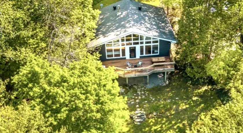 Waterfront Haliburton, All Season, Fully Equipped Cottage! #STR-25-00252 - Image 1