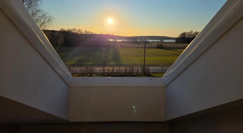 Attic floor with views over fields and sea - Image 1