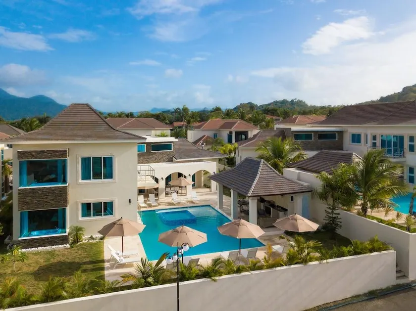 Royal Villas Cofresi 4 - Image 1