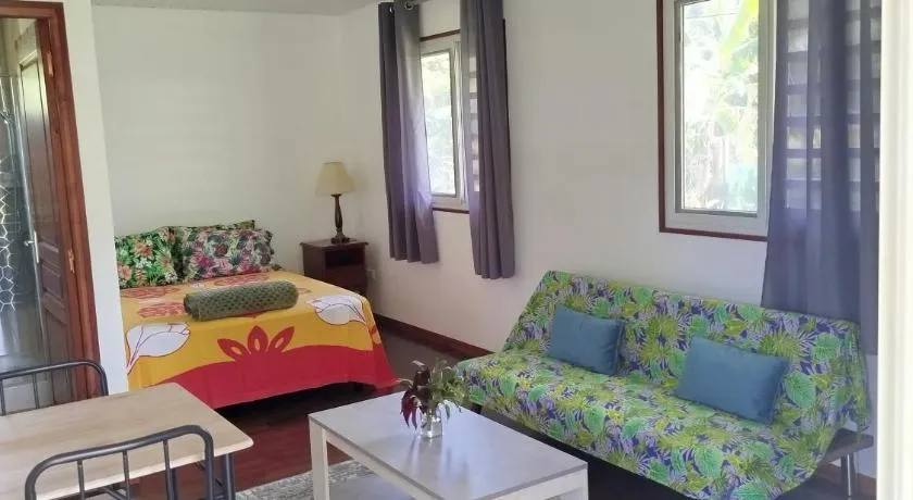 3R Lodge Bungalows - Image 1