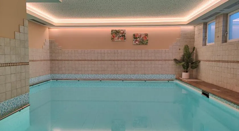 Hotel Alpenblick - Image 1
