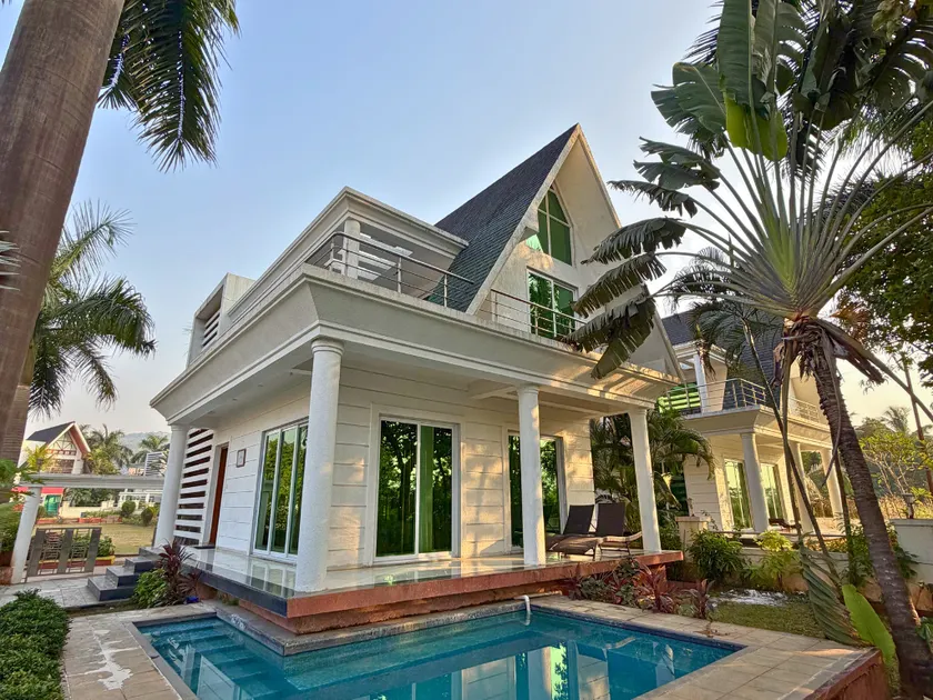 Holiday Aapke Liye Bungalow no 8- 3 BHK - Image 1