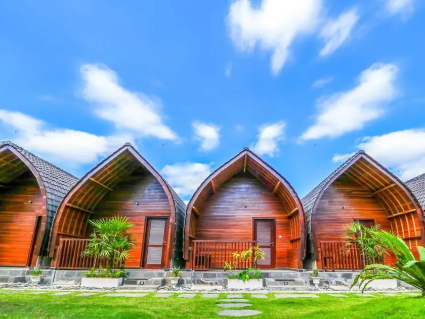 Sekar Arum Riverside Resort in Canggu - Image 1