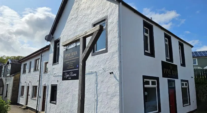 Fyne Rooms - Image 1