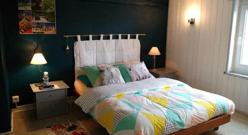 Chambre dans ancienne Ferme rénovée - Image 1