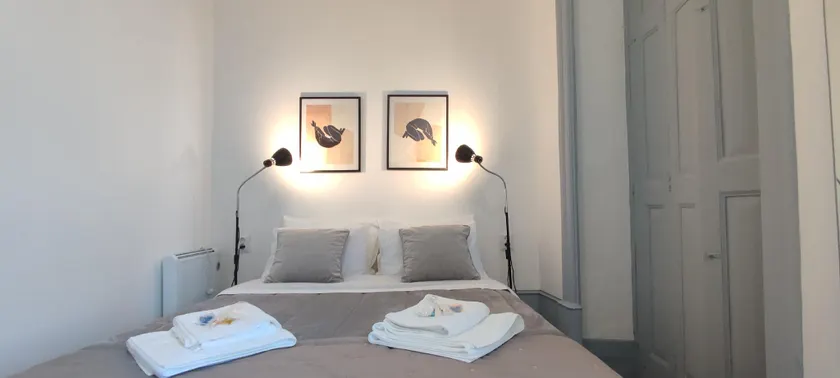 Vila Santa Cruz Guest House - Image 1
