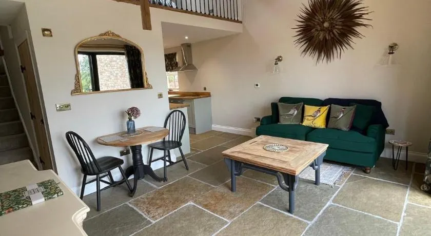Converted Bullamoor Barns, Northallerton - Image 1