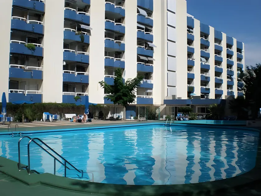 Apartamentos TSS Alboran - Image 1