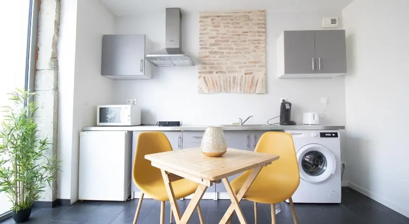 Appartement T2 au centre de Bourg en Bresse - Image 1