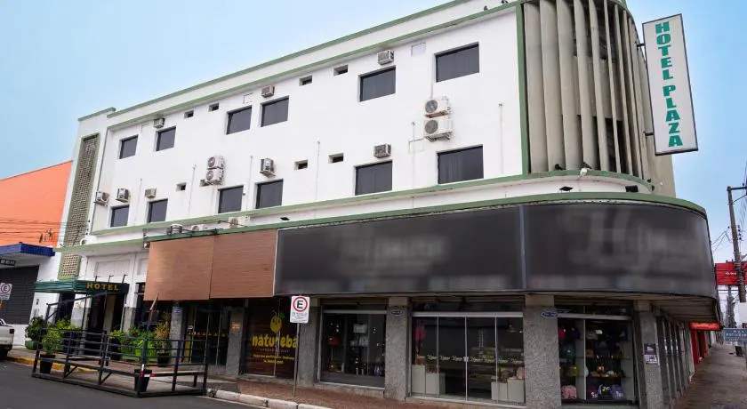 Central Plaza Hotel Tupa - Image 1