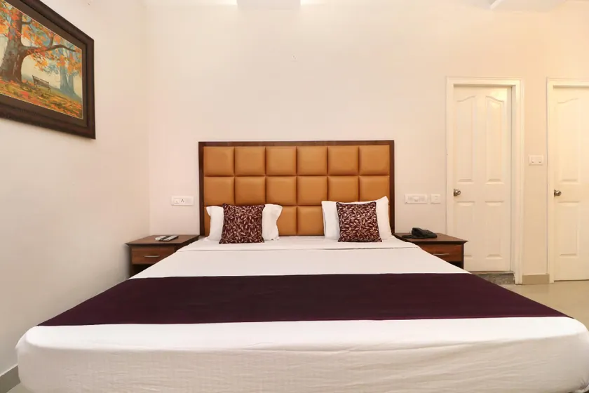 OYO 14832 Hotel Rooftop - Image 1