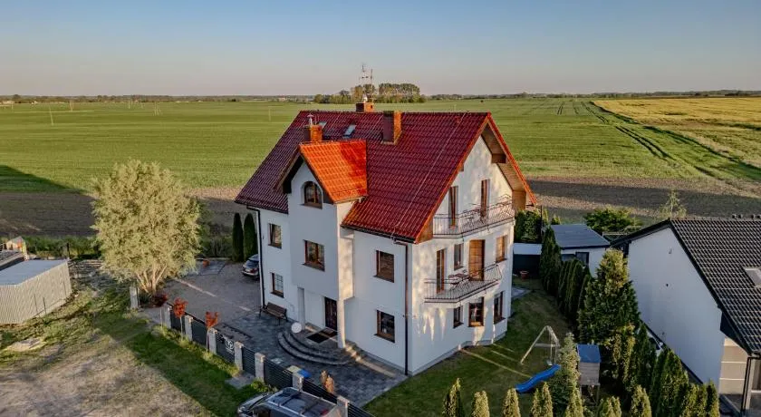 Apartamenty i pokoje TT Mielno ALLDAYHOLIDAY - Image 1