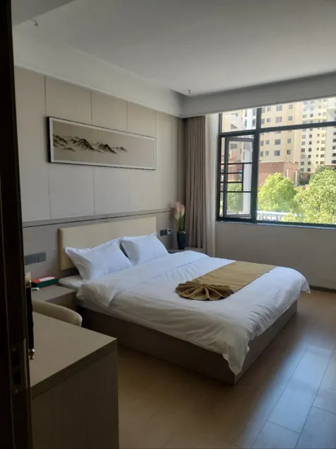 Yiranju Hotel - Image 1