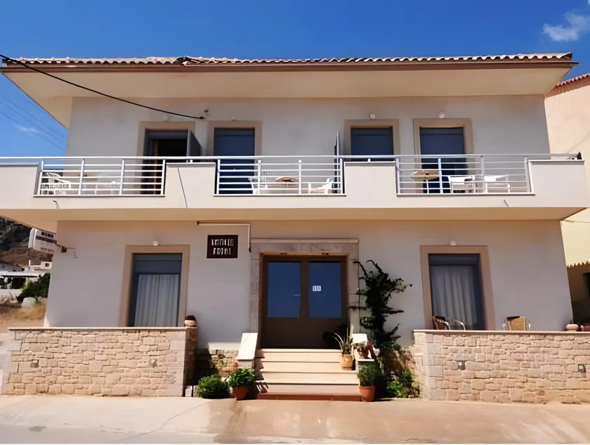 Kritikos Rooms - Image 1