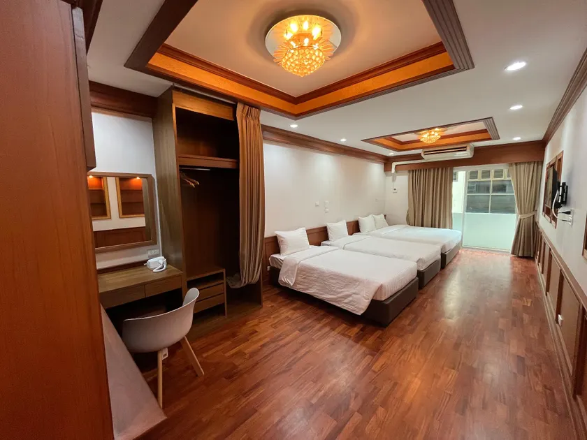 Peace Residence Pratunam - Image 1