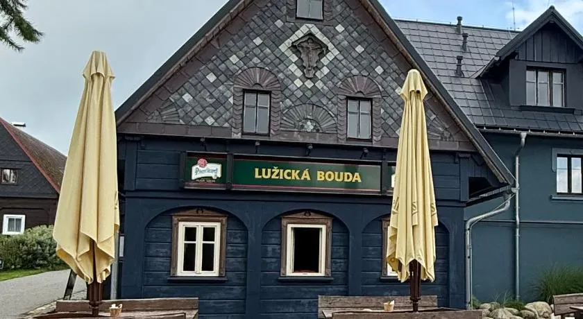 Lužická bouda - penzion & hospůdka - Image 1