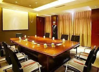 Junhe International Hotel - Image 1