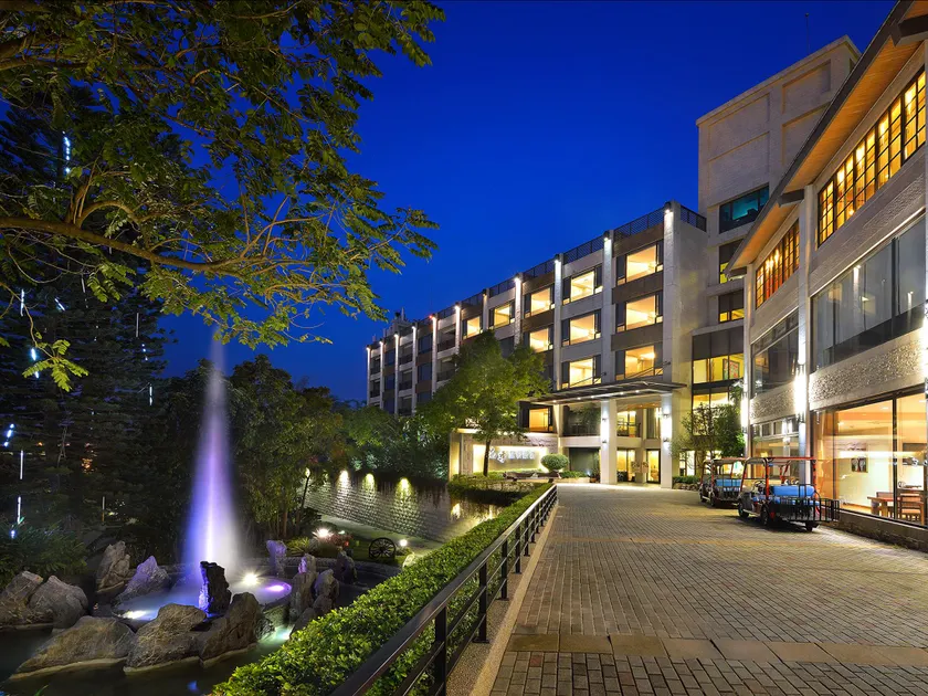 Spring Hill Resort - Image 1