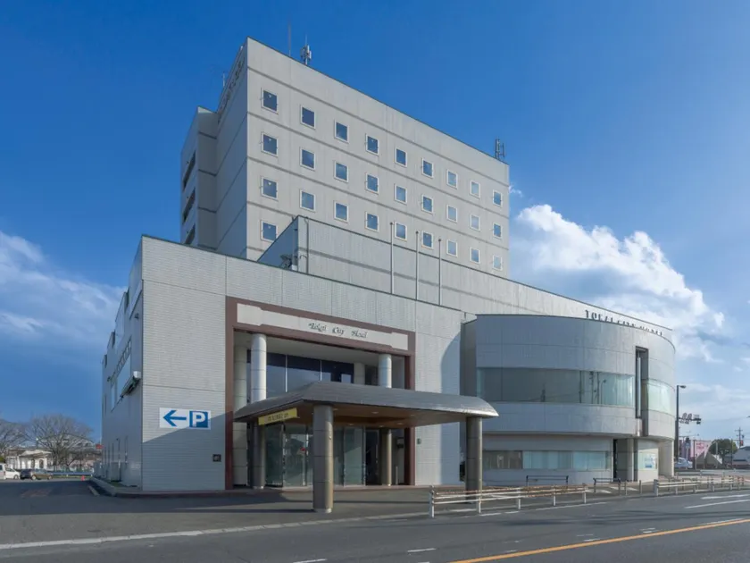 Tokai City Hotel - Image 1