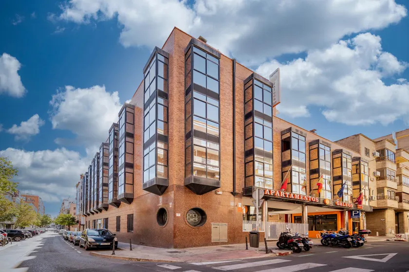 Apartamentos G3 Galeon - Image 1