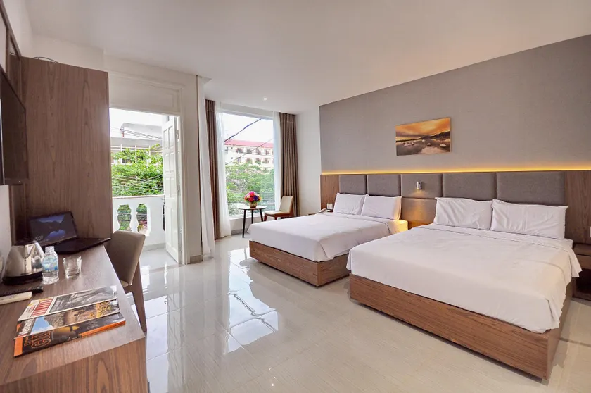 For You Hotel - Image 1
