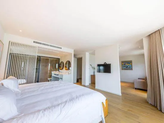 Yihai Lianshe Villa - Image 1