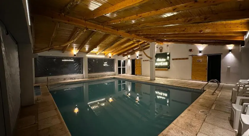 Cabañas Alvear Piscina Climatizada - Image 1