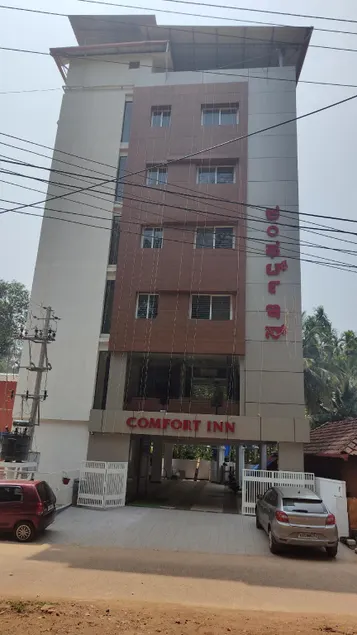 COMFORT Inn - Image 1