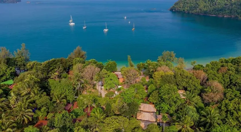 Marina Resort Koh Phayam Ranong - Image 1