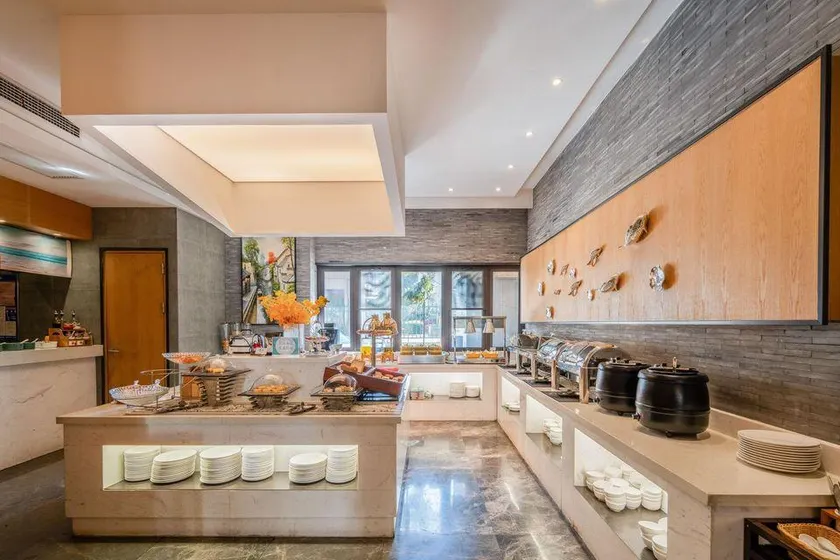 Yihan Cloud Hotel (Yixing City Center Jiaoq Pedestrian Street Branch) - Image 1