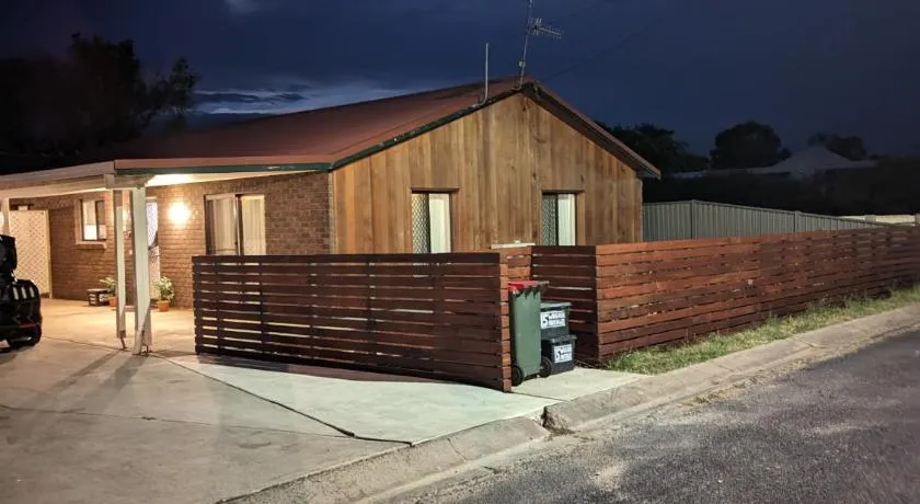 Twodogfolly at Creeklands - Image 1