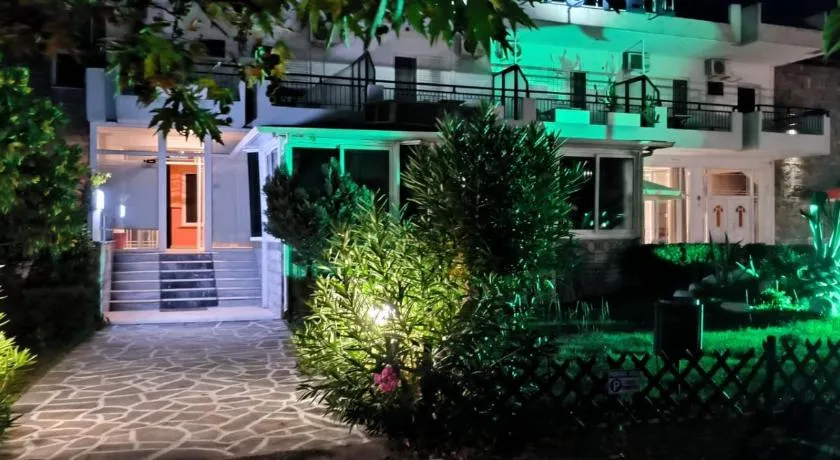Hotel Athina - Image 1