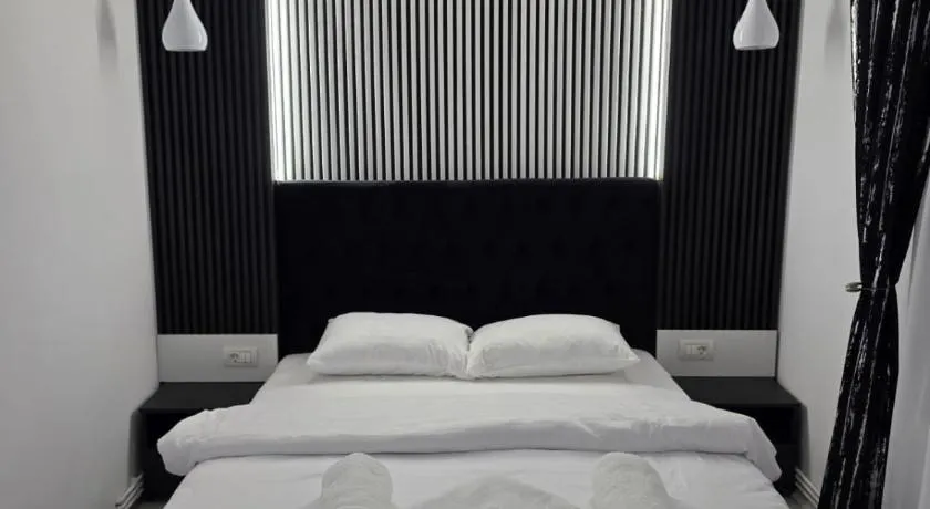 AIM & Residence - Image 1