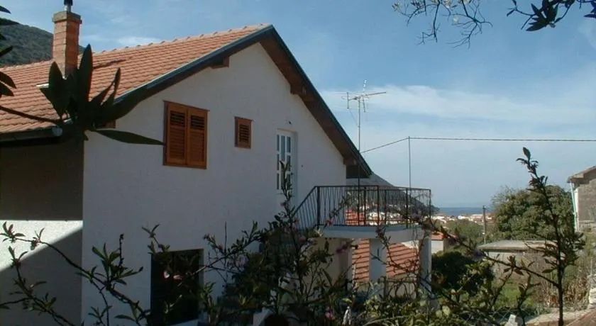 Apartment Vido - Image 1