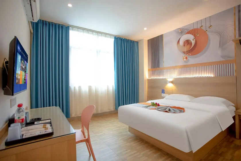 Elephant Apartments (Dazhong Times Square Branch) - Image 1