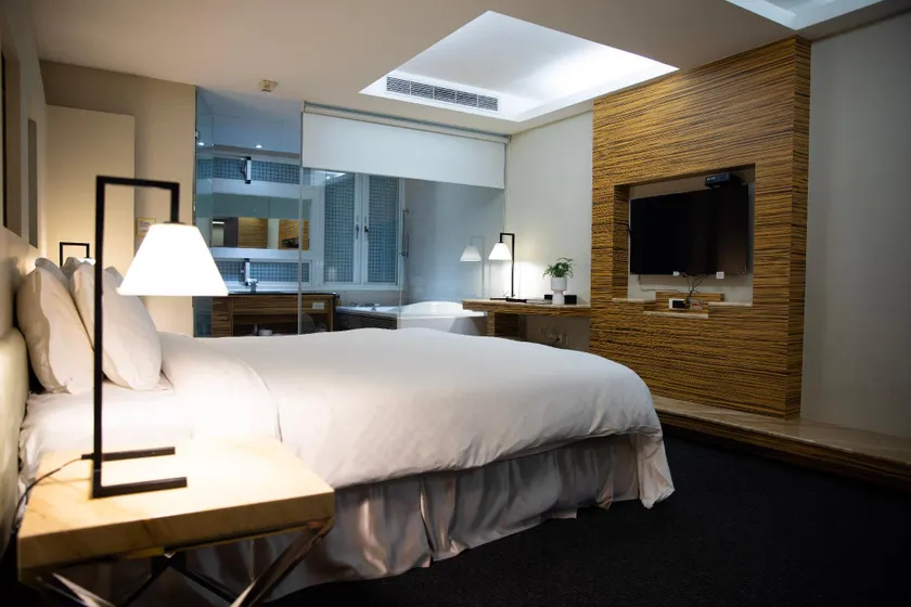 Kapok Hotel & Resorts - Image 1