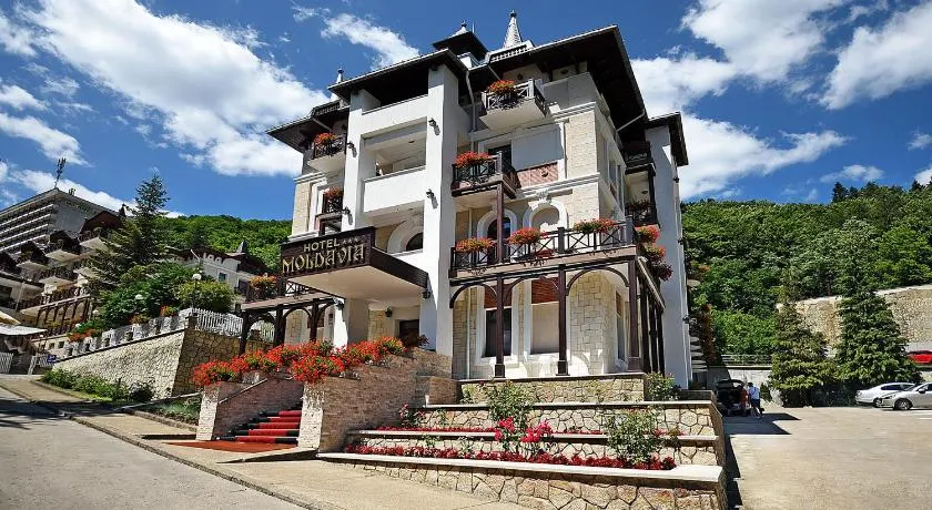 Hotel Moldavia - Image 1