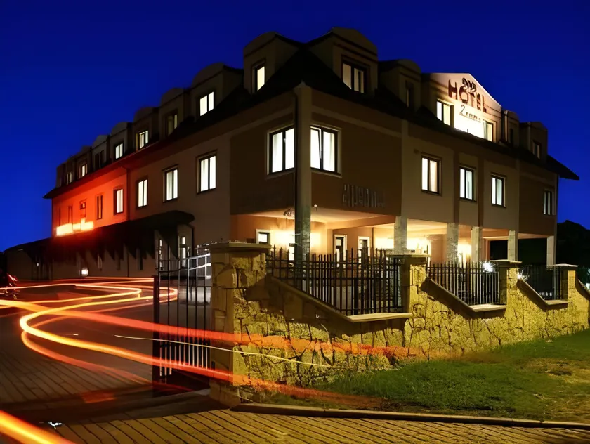 Hotel Zawiercie - Image 1